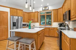 12888 SE Wellington Ct, Happy Valley, OR 97086 - Photo 7