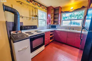 13130 NW Skyline Blvd, Portland, OR 97231 - Photo 17