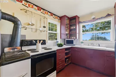 13130 NW Skyline Blvd, Portland, OR 97231 - Photo 21
