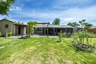 620 Hughes St, Eugene, OR 97402 - Photo 21