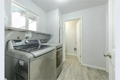 620 Hughes St, Eugene, OR 97402 - Photo 13