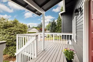 129 NE 39th Ave, Hillsboro, OR 97124 - Photo 3