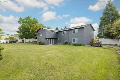 129 NE 39th Ave, Hillsboro, OR 97124 - Photo 45