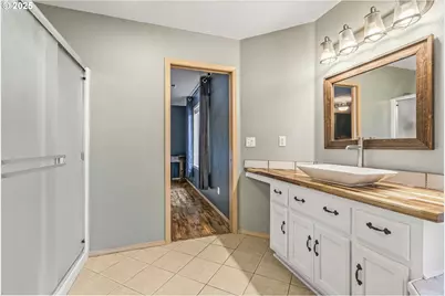 34602 NE 49th Pl, La Center, WA 98629 - Photo 23