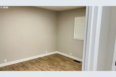 252 Hamilton Heights Ln, Glendale, OR 97442 - Photo 33