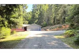 252 Hamilton Heights Ln, Glendale, OR 97442 - Photo 3
