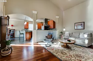 90 Daniel Dr, Eugene, OR 97404 - Photo 9