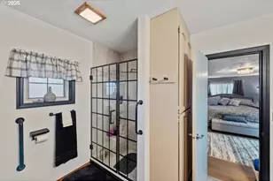 527 W Fourth St, Coquille, OR 97423 - Photo 29