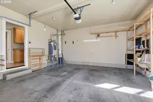 4033 Scottdale St, Eugene, OR 97404 - Photo 41