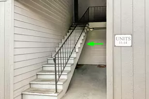 9221 N Lombard St, Portland, OR 97203 - Photo 3