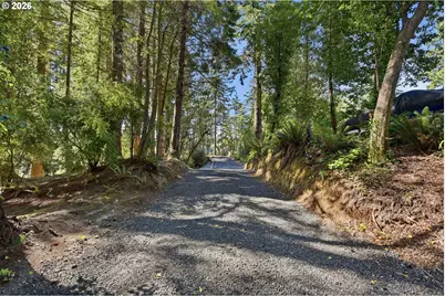 93808 Hollow Stump Ln, North Bend, OR 97459 - Photo 13