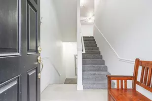 2622 NW Kennedy Ct, Portland, OR 97229 - Photo 5