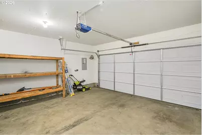 915 NE Mariners Loop, Portland, OR 97211 - Photo 27