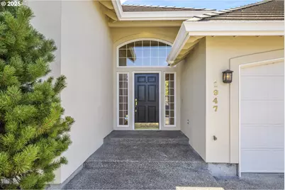 1947 NE 21st Ave, Canby, OR 97013 - Photo 3