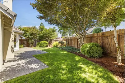 1947 NE 21st Ave, Canby, OR 97013 - Photo 45