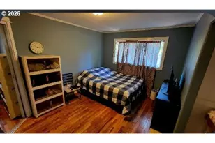 1304 Ocean Ct, Coos Bay, OR 97420 - Photo 21