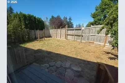 1304 Ocean Ct, Coos Bay, OR 97420 - Photo 5