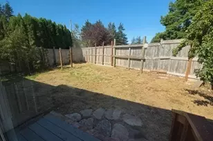 1304 Ocean Ct, Coos Bay, OR 97420 - Photo 5