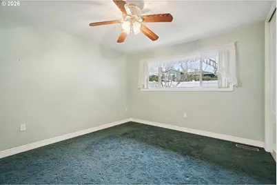 16470 SW Royalty Pkwy, Portland, OR 97224 - Photo 15