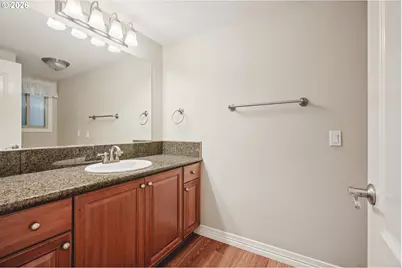 16470 SW Royalty Pkwy, Portland, OR 97224 - Photo 17