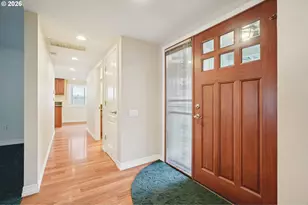 16470 SW Royalty Pkwy, Portland, OR 97224 - Photo 3