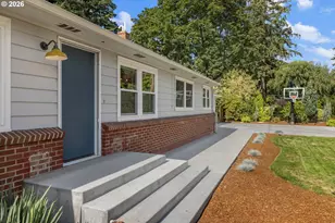 4275 SW 94th Ave, Portland, OR 97225 - Photo 3