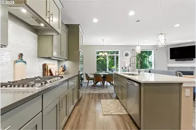 17912 SW Lockwood Ct, Sherwood, OR 97140 - Photo 9