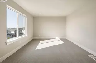 12400 SW Silvertip St, Beaverton, OR 97007 - Photo 17