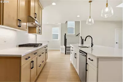 12400 SW Silvertip St, Beaverton, OR 97007 - Photo 7