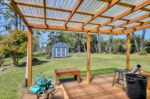 1848 Thomas Ave, Coos Bay, OR 97420 - Photo 3