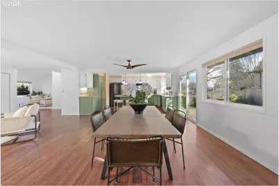 11920 SW Murphy Ln, Beaverton, OR 97008 - Photo 17