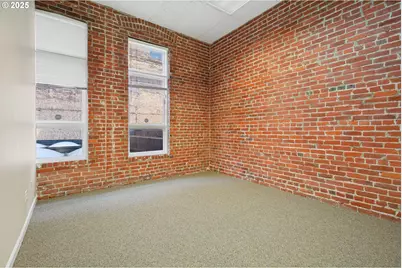 122 SW 3rd Ave, Portland, OR 97204 - Photo 11