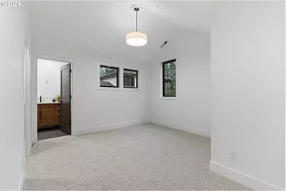 14100 Knaus Rd, Lake Oswego, OR 97034 - Photo 35