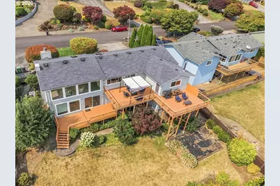 1720 9th St, Columbia City, OR 97018 - Photo 39