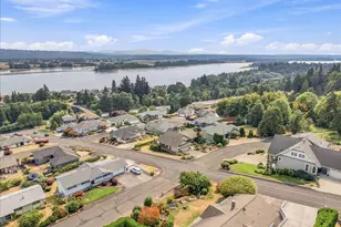 1720 9th St, Columbia City, OR 97018 - Photo 35