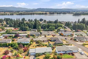 1720 9th St, Columbia City, OR 97018 - Photo 33