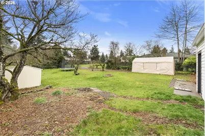 4126 NE 105th Ave, Portland, OR 97220 - Photo 41