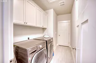 8303 SE Sitka St, Hillsboro, OR 97123 - Photo 19