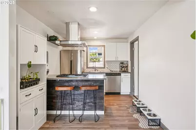 13943 SE Lincoln St #A, Portland, OR 97233 - Photo 11