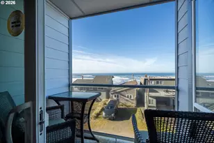 300 N Pacific St, Rockaway Beach, OR 97136 - Photo 23