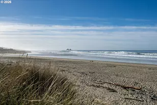 300 N Pacific St, Rockaway Beach, OR 97136 - Photo 39