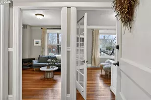 2109 NW Irving St, Portland, OR 97210 - Photo 11