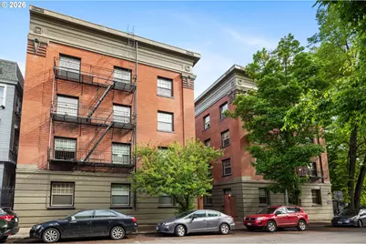 2109 NW Irving St #205, Portland, OR 97210 - Photo 27