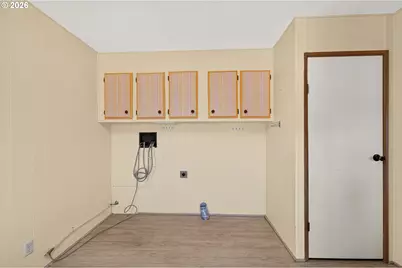 1444 NW 9th Ct, McMinnville, OR 97128 - Photo 27