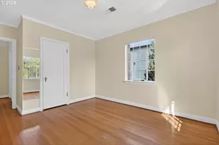 2325 NE Flanders St, Portland, OR 97232 - Photo 25