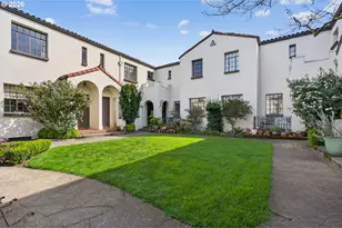 2325 NE Flanders St, Portland, OR 97232 - Photo 39