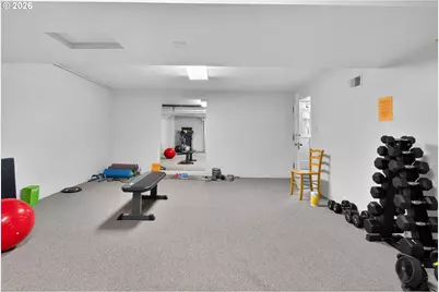 2325 NE Flanders St #8, Portland, OR 97232 - Photo 27