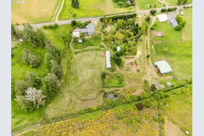 250 Valley View Rd, Sutherlin, OR 97479 - Photo 45