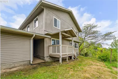 250 Valley View Rd, Sutherlin, OR 97479 - Photo 35