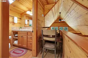 56411 McKenzie Hwy, McKenzie Bridge, OR 97413 - Photo 23